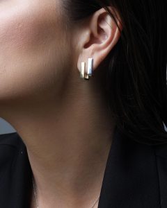 Argola quadrada lisa