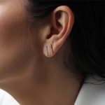 Brinco palito de brilhantes