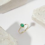 Anel Esmeralda com brilhantes