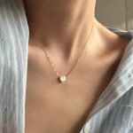 Colar Mini Coração Madrepérola