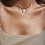 Chocker fio barroca com brilhante